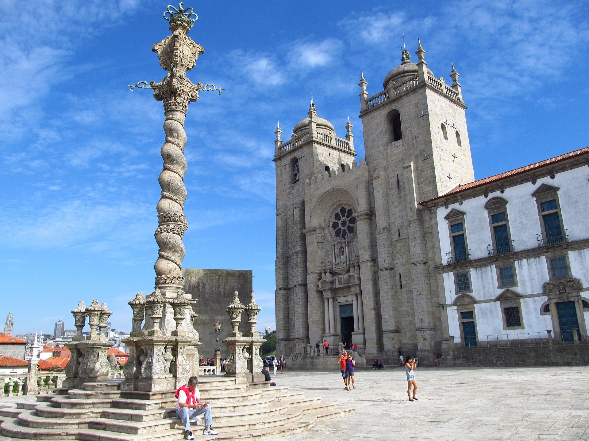 Portugal: Zwischen Atlantik, Azulejos & Portwein (GIRLS ONLY!)